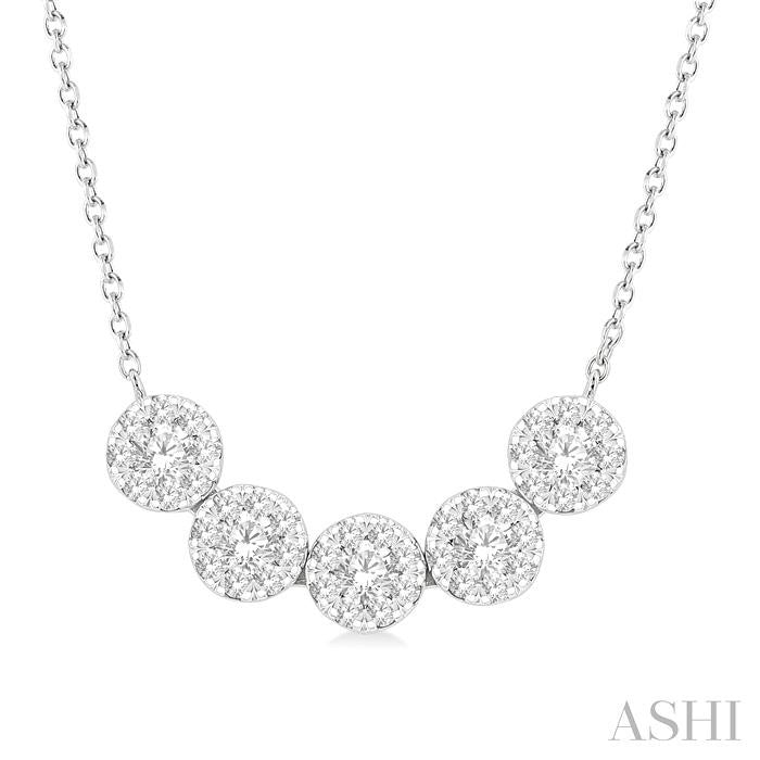 1/2 Ctw 5-Stone Circular Mount Lovebright Round Cut Diamond Necklace in 14K White Gold